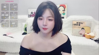Lucy-8 Stripchat Live